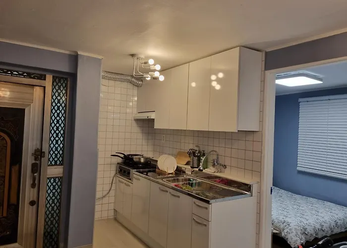 Meili Apartment *