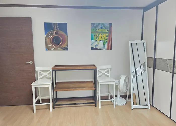 Meili Apartment *