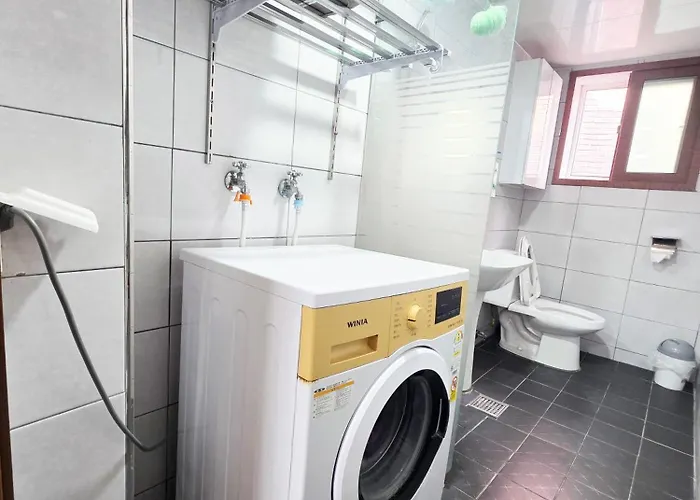 Meili Apartment *